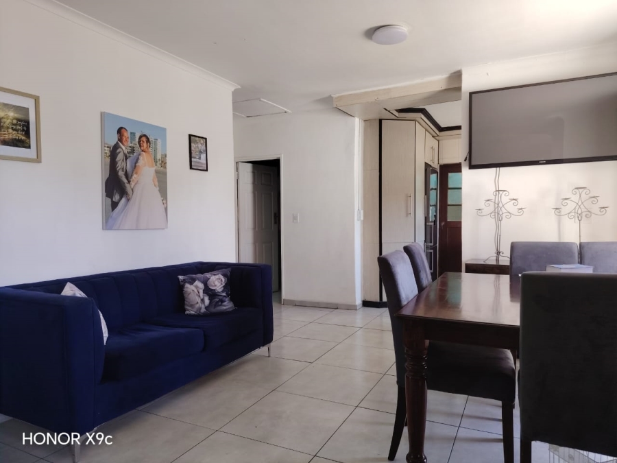 3 Bedroom Property for Sale in Clairewood Western Cape